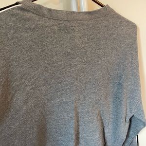 Hollister (L) women’s crop sweatshirt